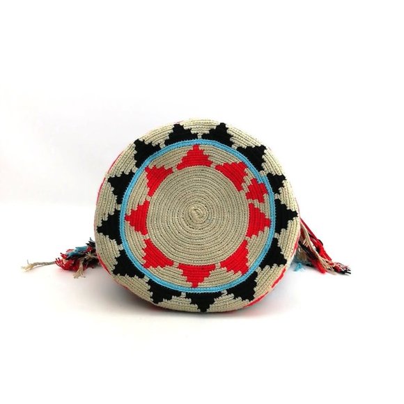 Handmade Mochila Wayuu bag main image 6